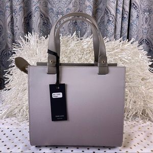 Laura Dimaggio Milano Gray Handbag With Detachable Strap